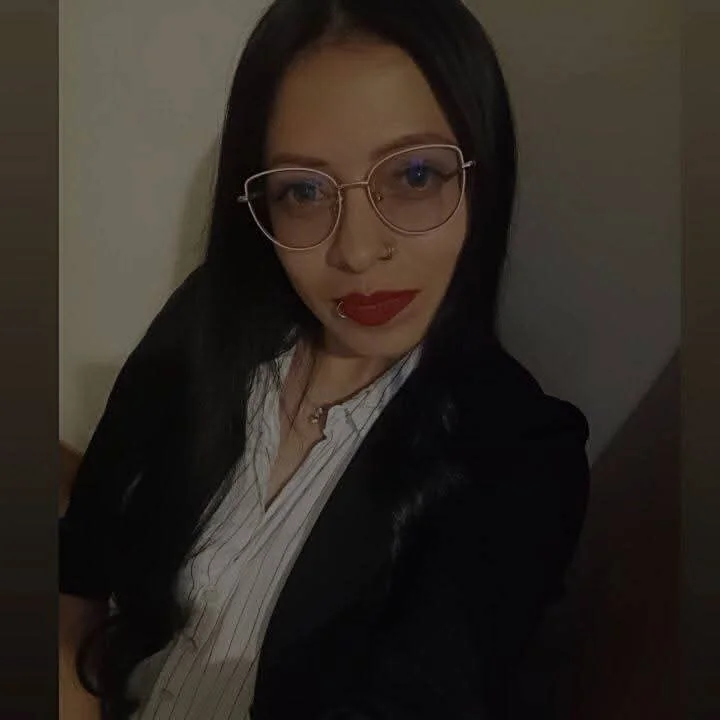 katiagp অফলাইন XXX চ্যাট