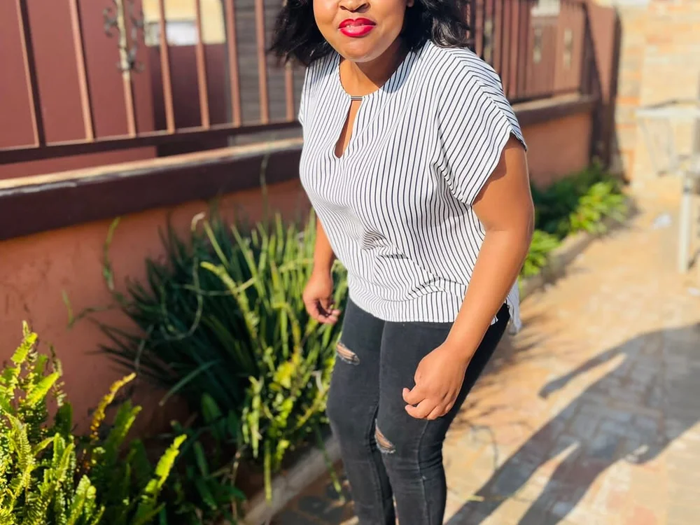 BeautyBurstBae offline chatrum