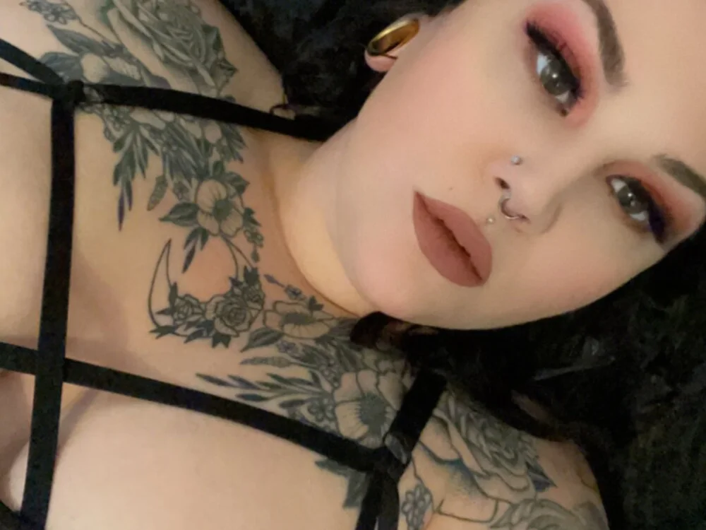 amberusagi's Offline XXX Chat