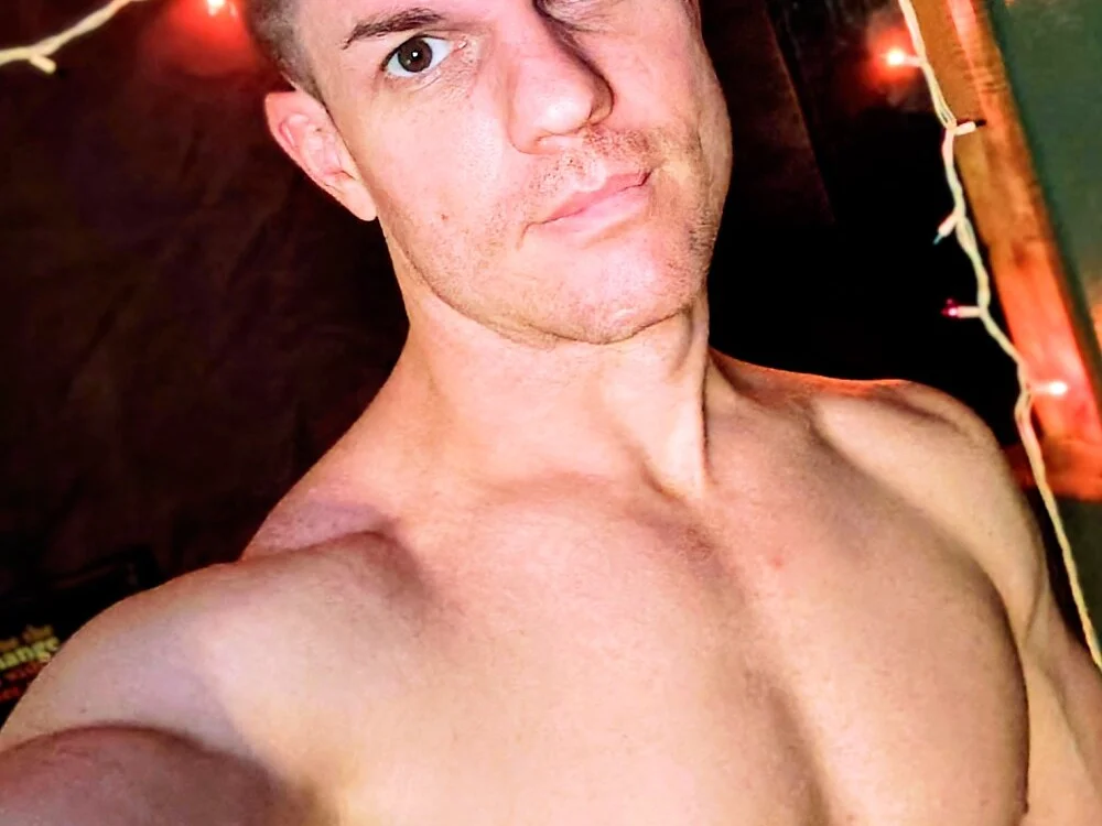 Chatroom XXX hors ligne de JockNThirsty