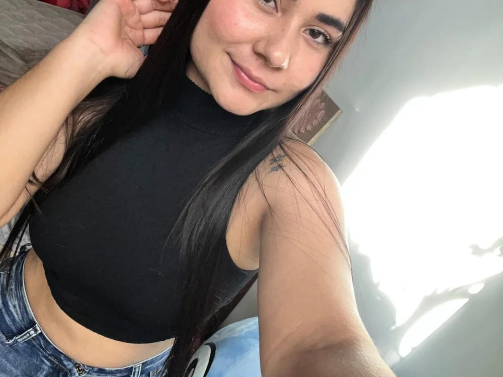 Katty_Zaenz's Offline XXX Chat