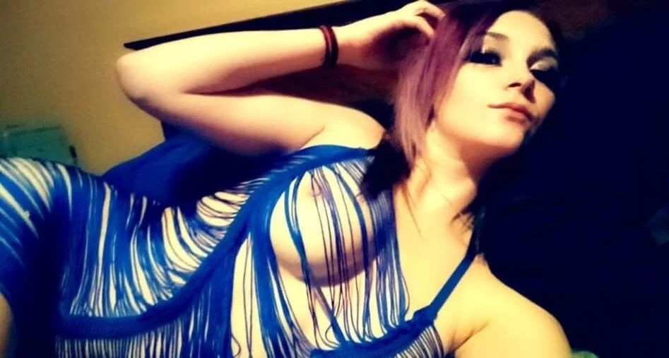UniqueDiamond96 Offline Chatraum