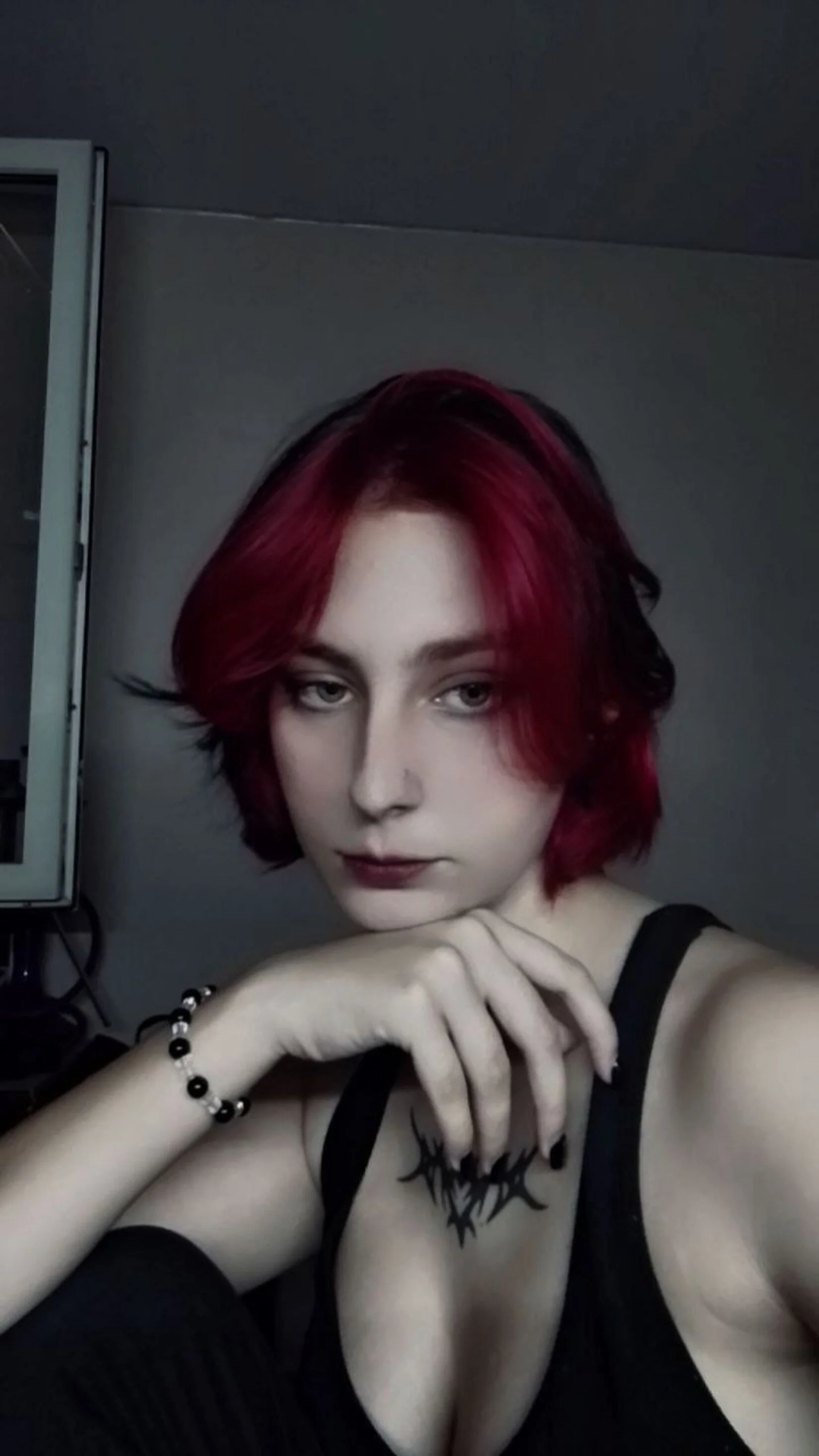 Cruela_Bena cover photo
