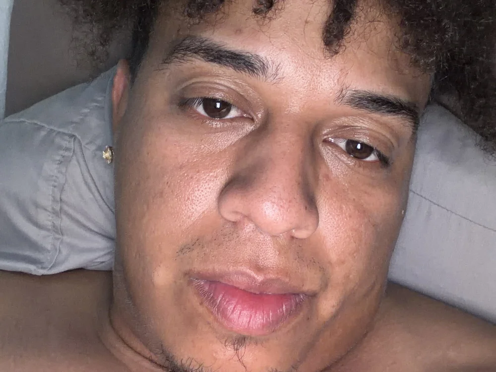 Jhoncaly Offline XXX Chat