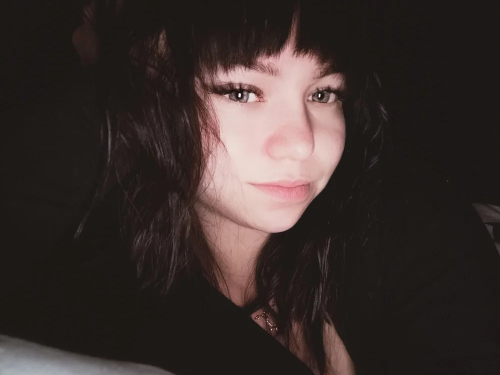 hotty_strawberry's Offline XXX Chat