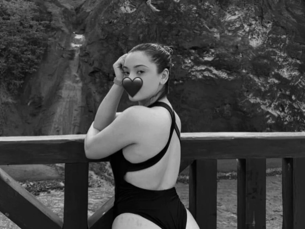 XXX chat uživo modela Mohra_Vip