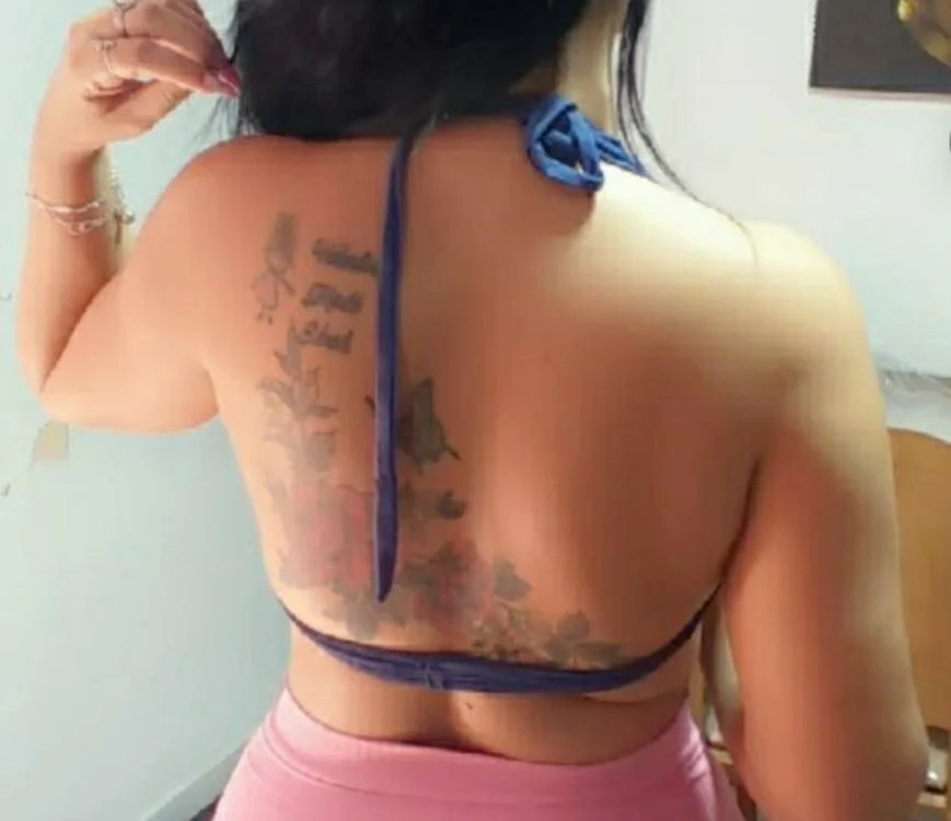 lizcris31 Adlı Modelin Çevrimdışı XXX Sohbeti