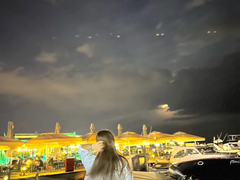 -DEREN- Offline XXX Chat