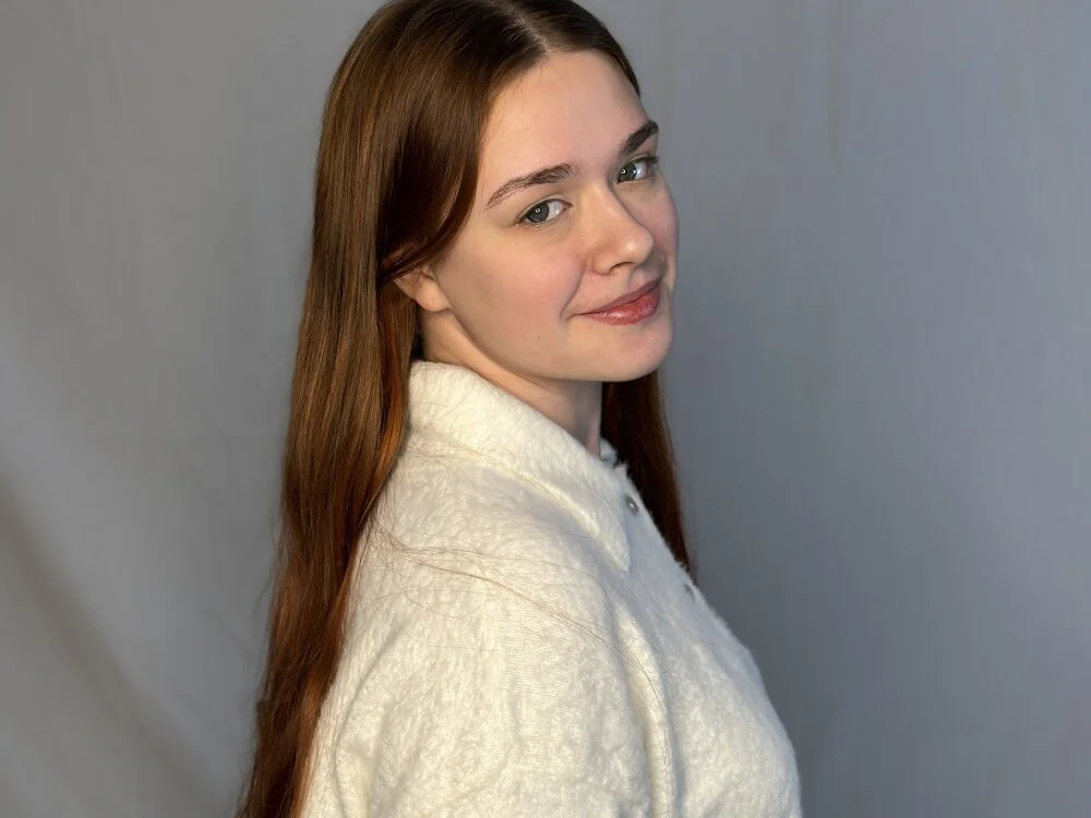 CorieEldert's Live XXX Chat