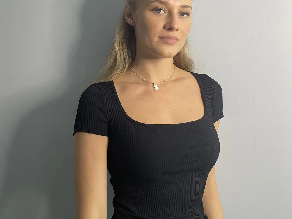 LlillMia's Offline Chat Room