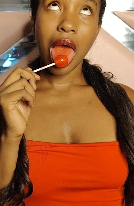 DayanStark Offline XXX-Chat