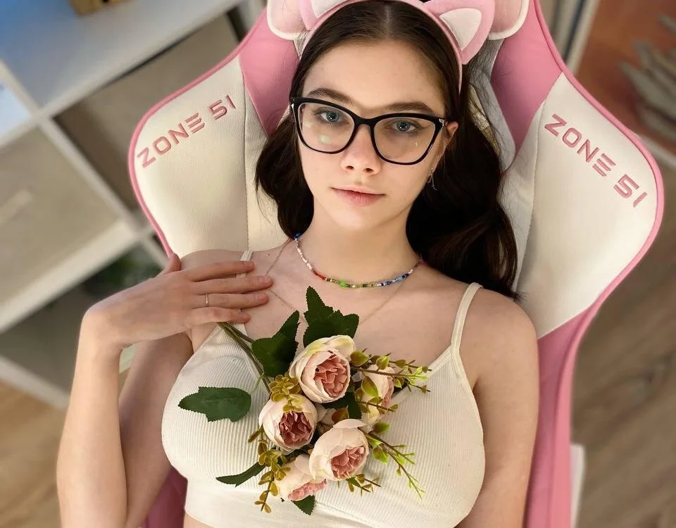EvaEvansf's Offline XXX Chat