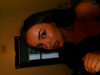 Lucybsweetx Female Moderatelypricedcam2cam Free Cam Chat