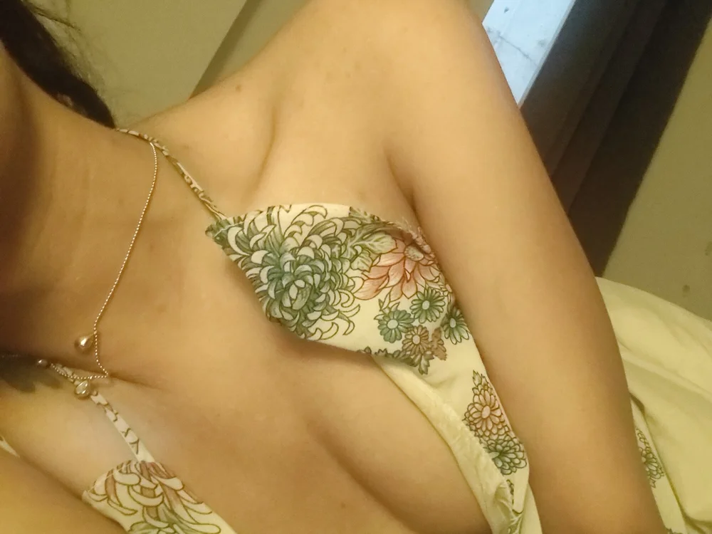 Lotty_Caroline's Offline XXX Chat
