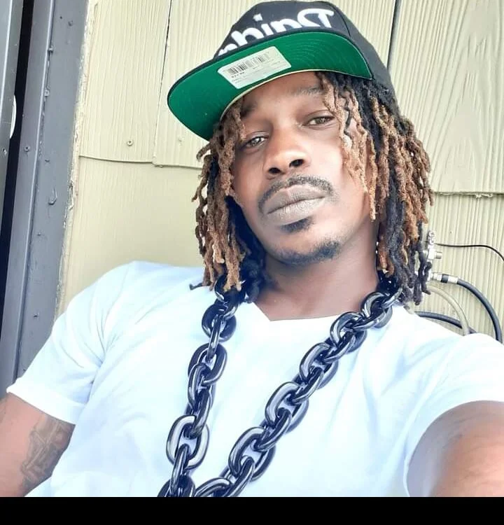 Cbelite1 Offline XXX-Chat