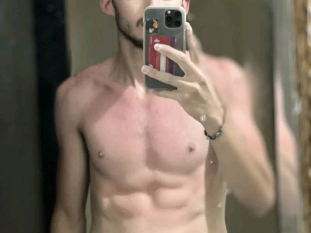 kevinsito1 Offline XXX Chat