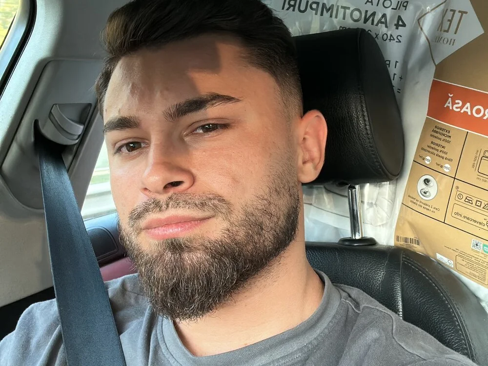 chockfit's Offline XXX Chat