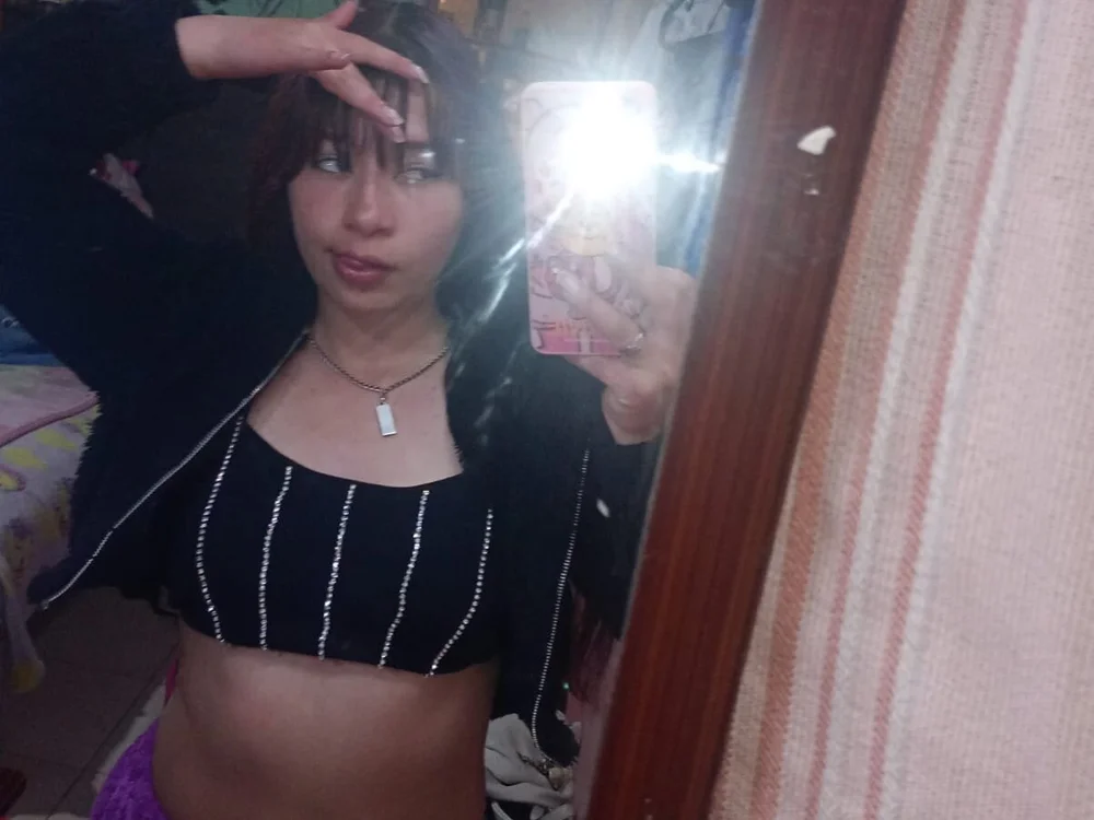 Sofii_gomez – Offline chatovacia miestnosť