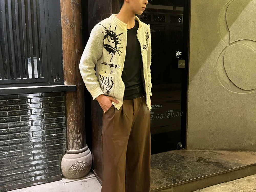 Cream-001 Chat XXX offline