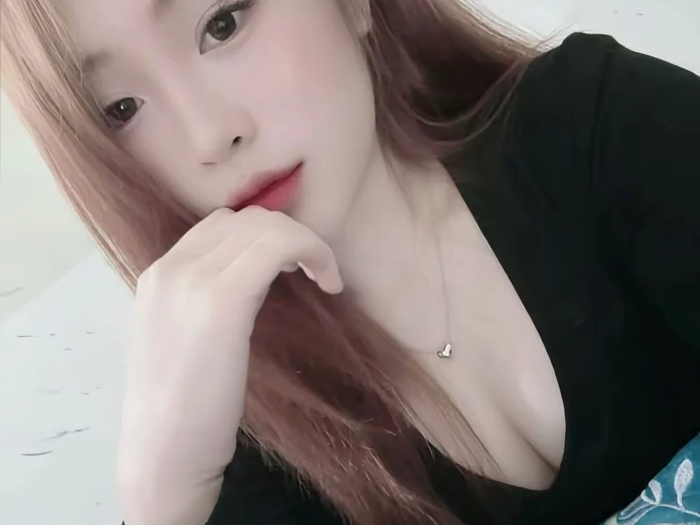 Cherry_029 Chat XXX Ngoại tuyến