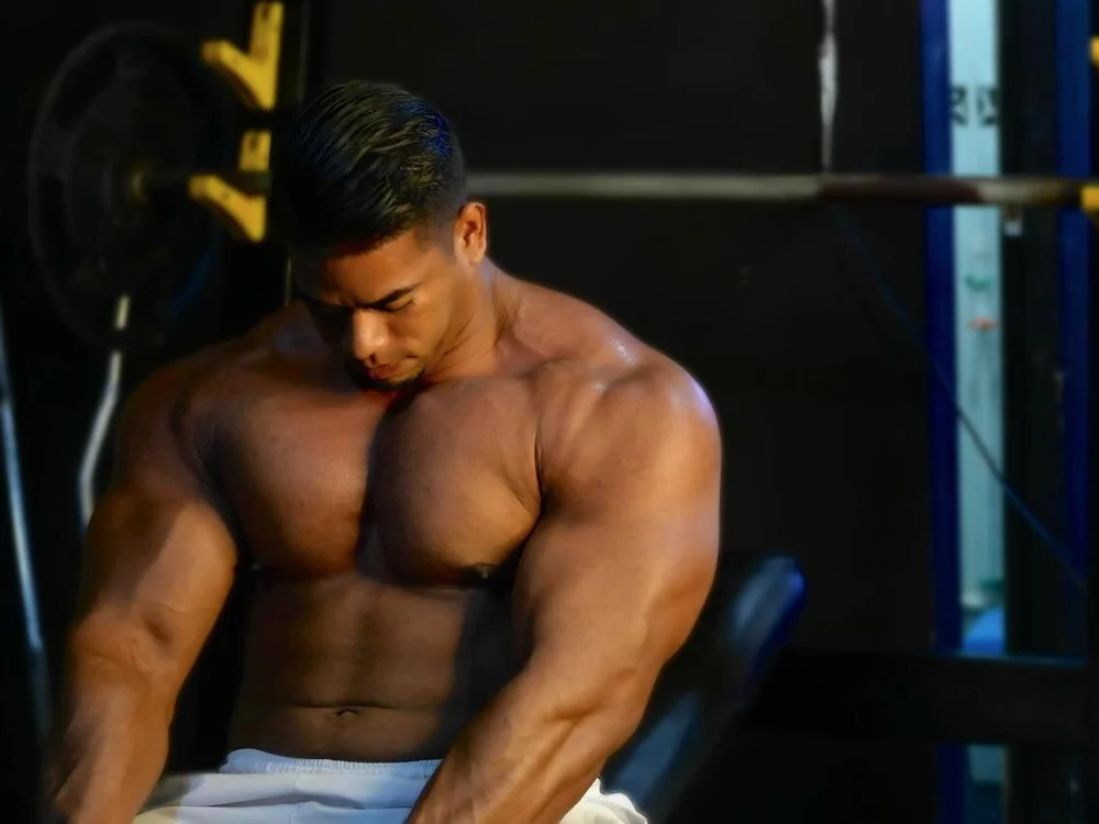 Trevor_vinc cam model