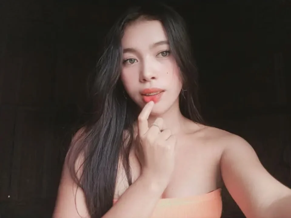 Kitty_kat79 离线XXX聊天