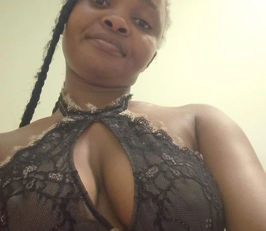 Freekymesss – Offline XXX chat