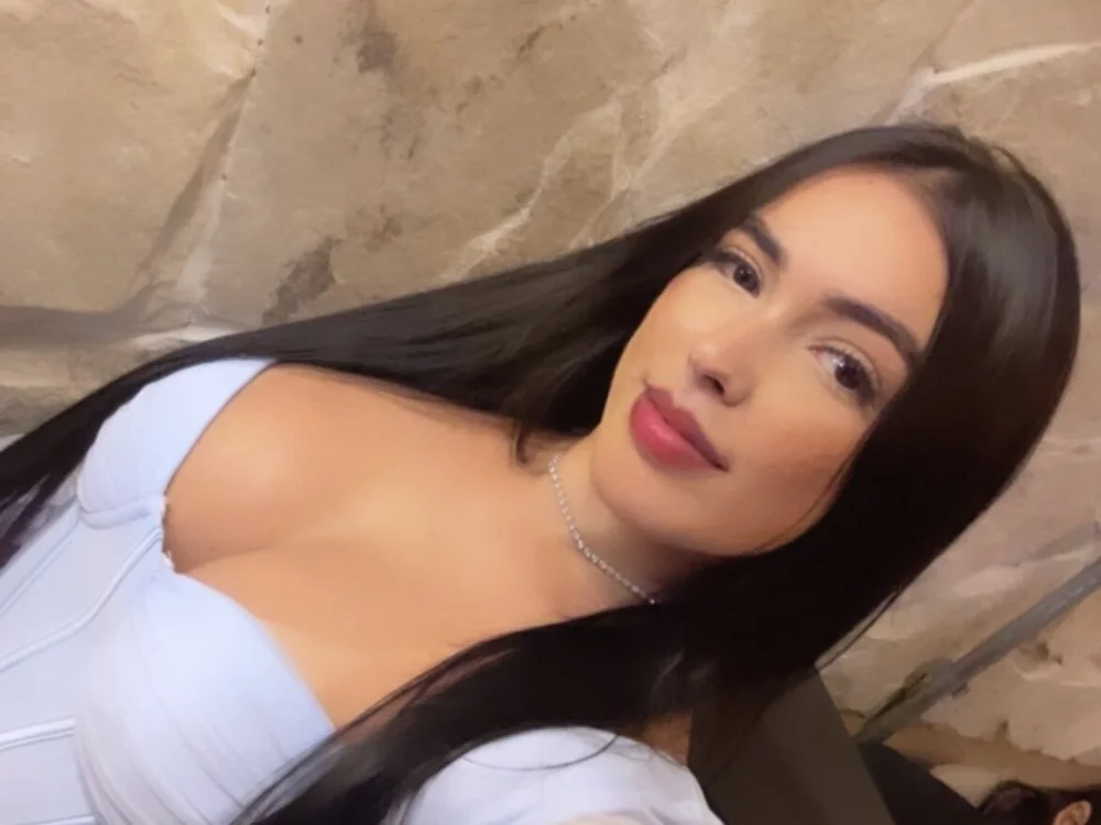 Amanda1507's Offline Chat Room