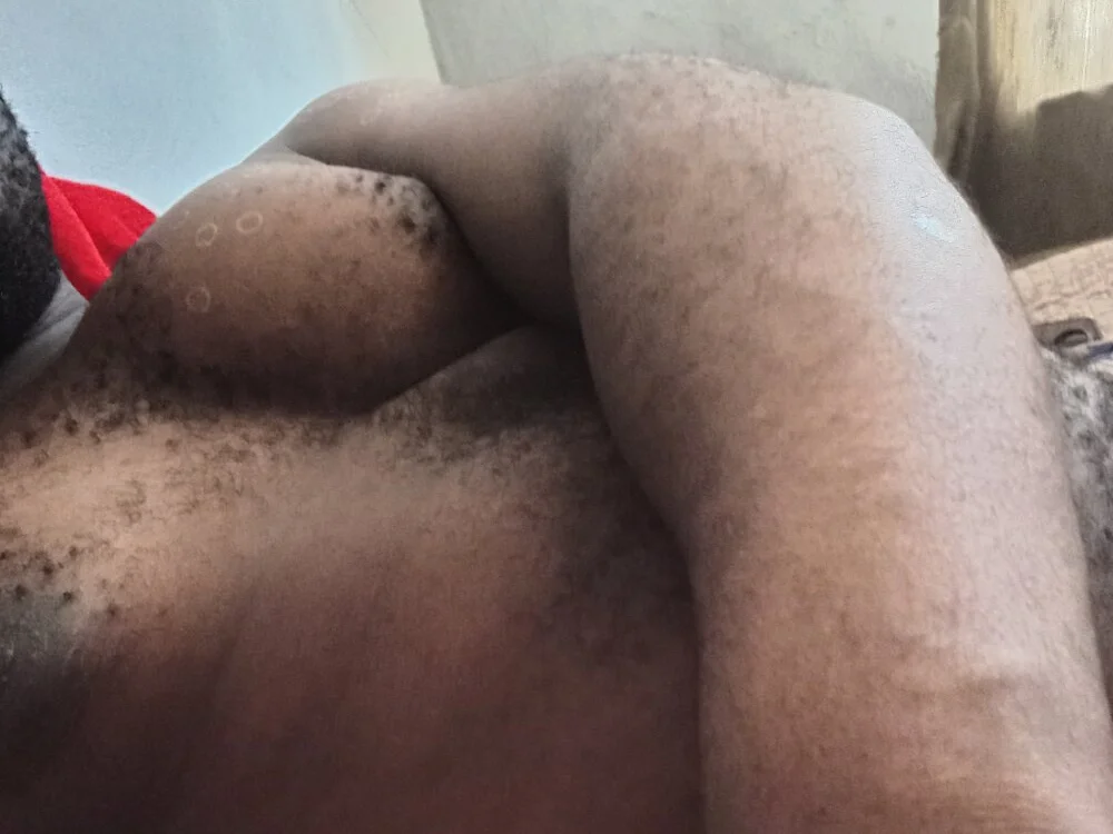 Iweneni's Offline XXX Chat