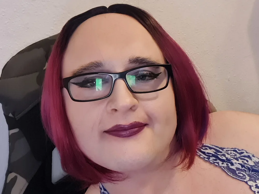 Nailfetish_TV's Offline XXX Chat
