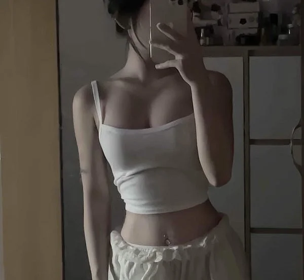 دردشة Girl-sexy1123 الجنسية دون اتصال