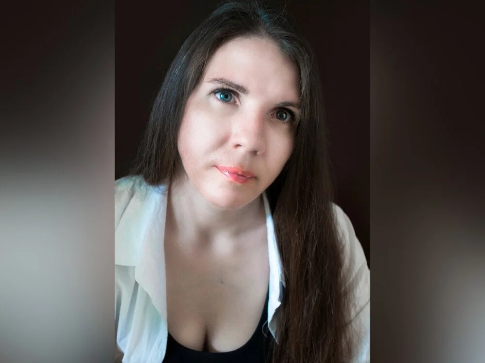 AlfejiRise Offline XXX Chat