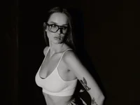 Bellamurr_'s Live XXX Chat