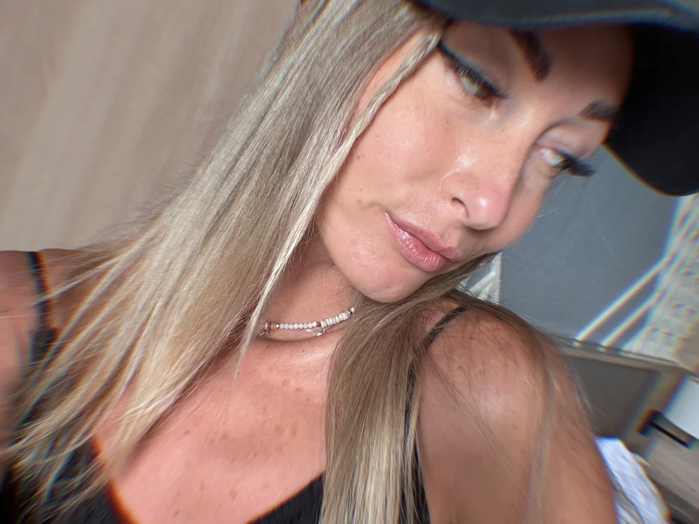Offline XXX chat modela StarryHanna