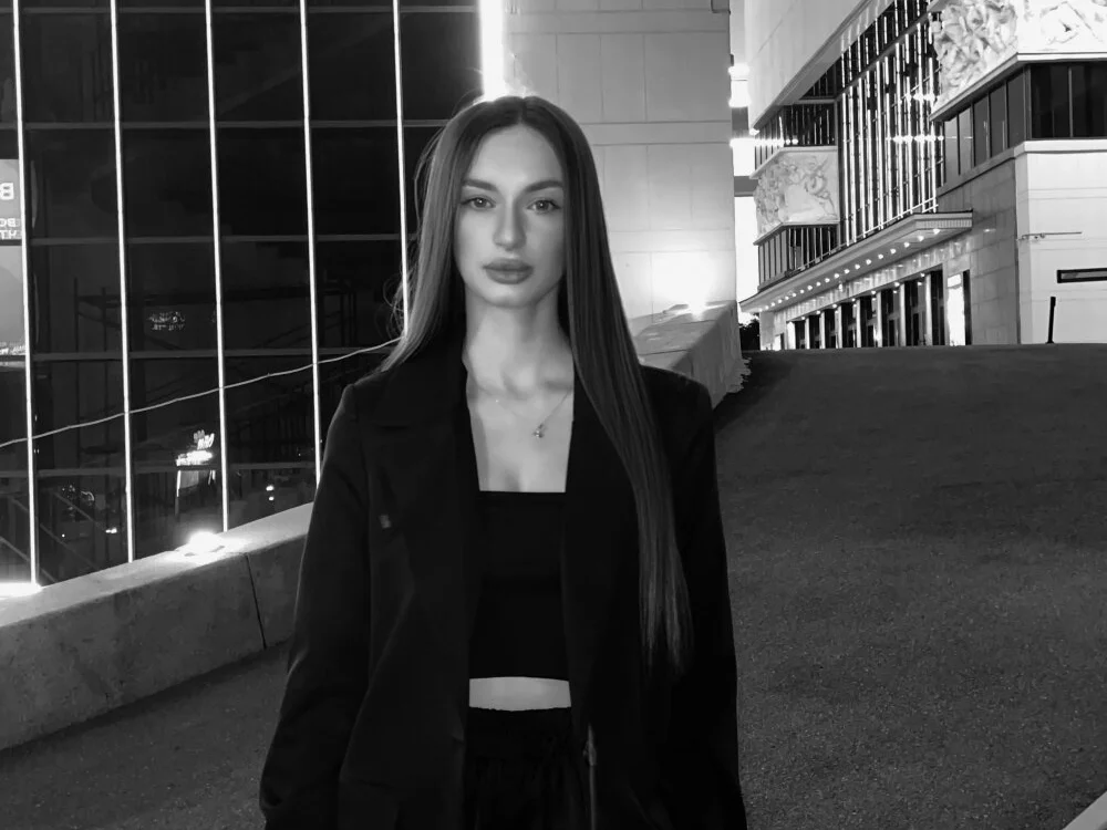 Offline XXX chat TaraWheeler