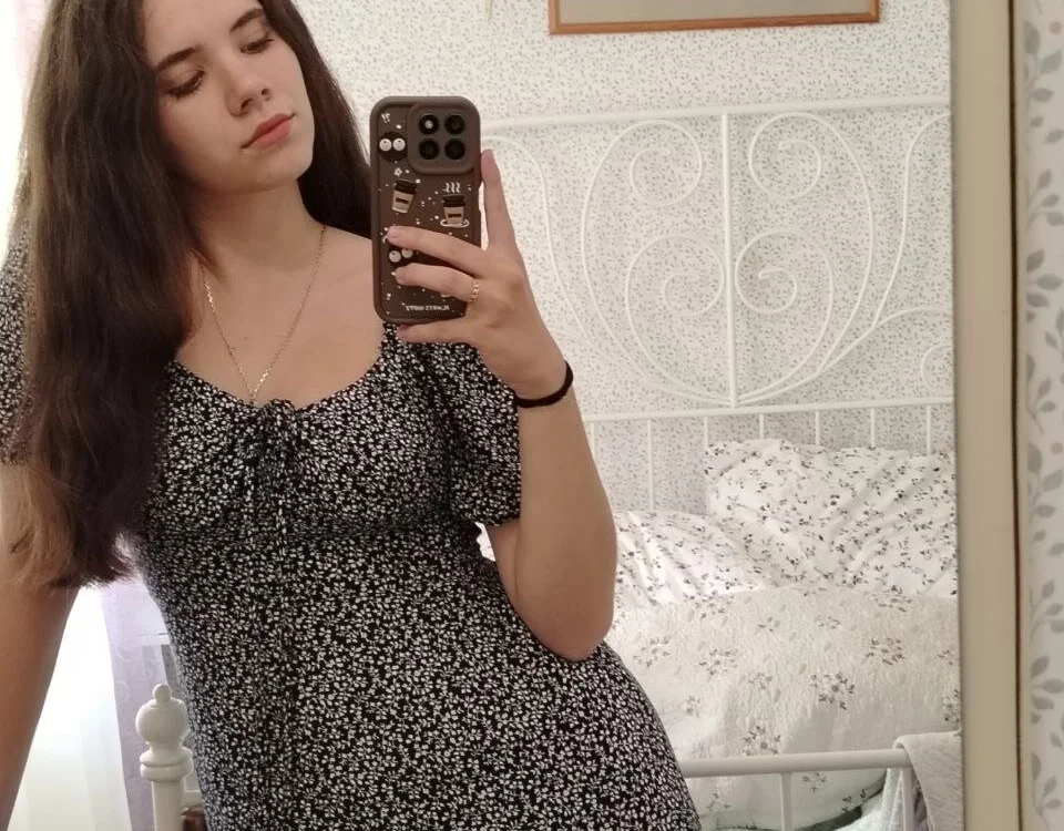 JacquelynGraig অফলাইন XXX চ্যাট