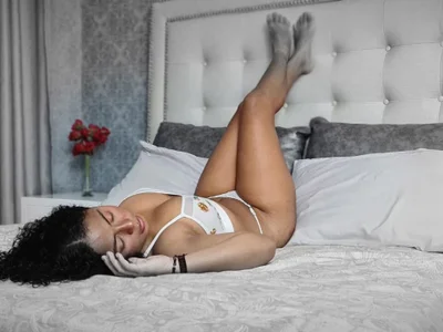 Amelia_clarkk - Girl 