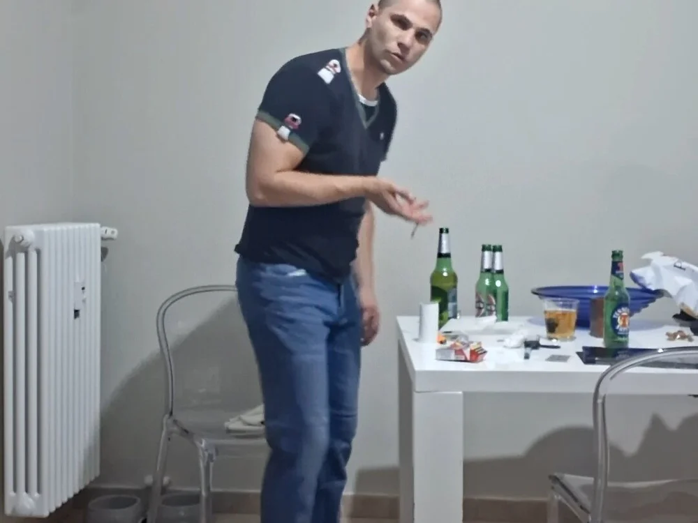 Alefesta0 offline chatrum