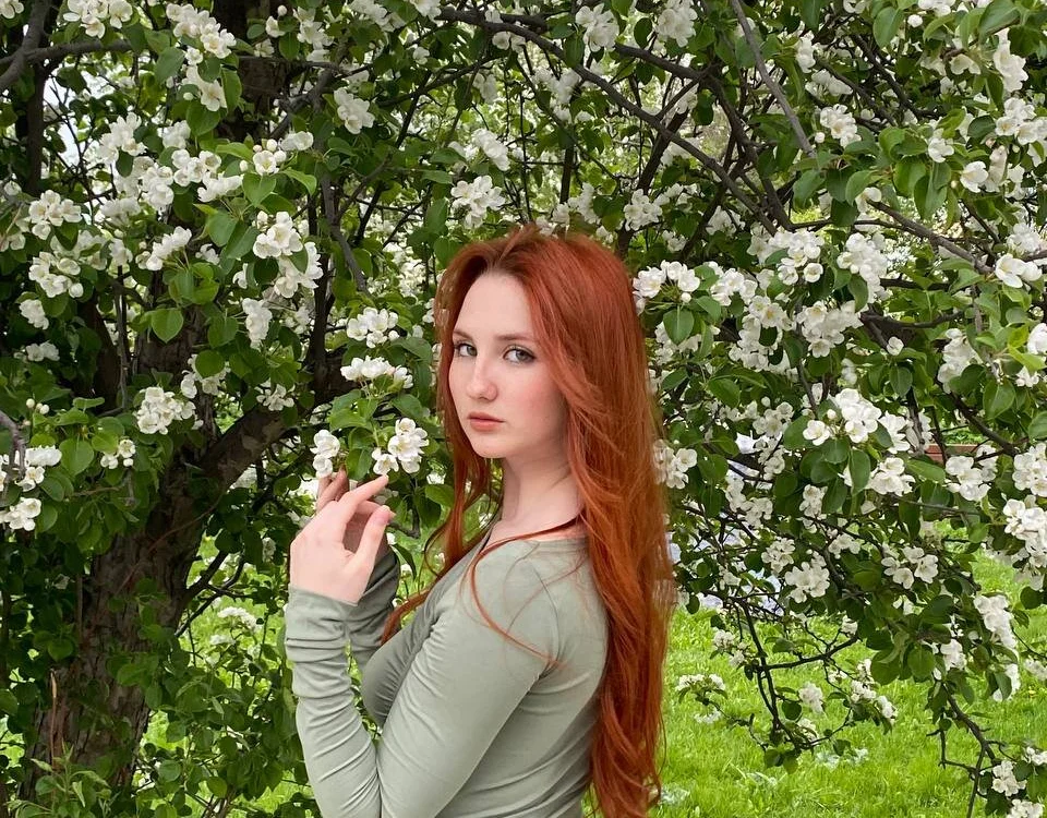 EsmaCrumbley: офлайн-секс-чат