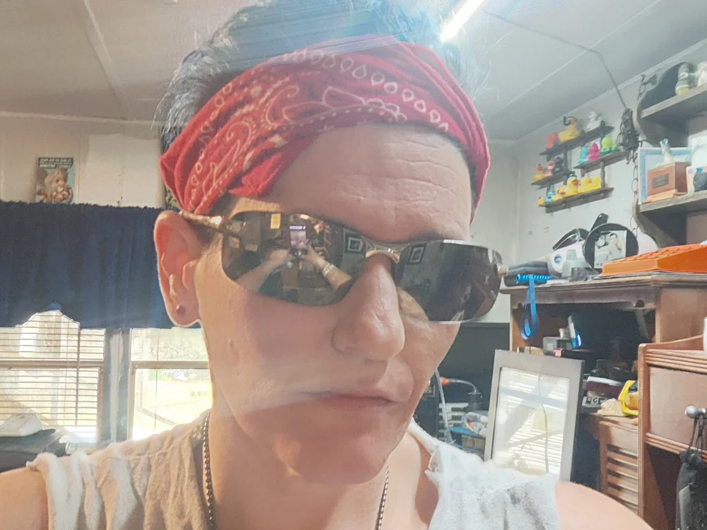 Blaze69oz's Offline Chat Room