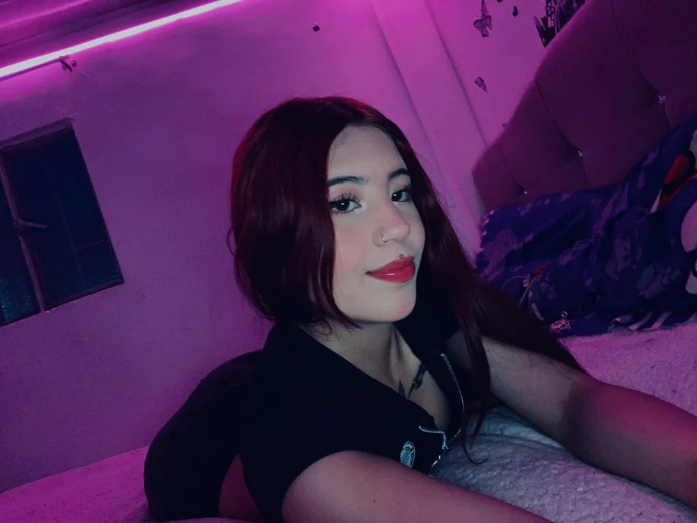 1maddie's Offline Chat Room