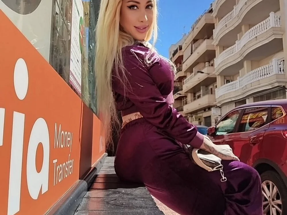 AtenaDoll_ Live XXX Chat