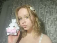 KrystenHoye's webcam live show