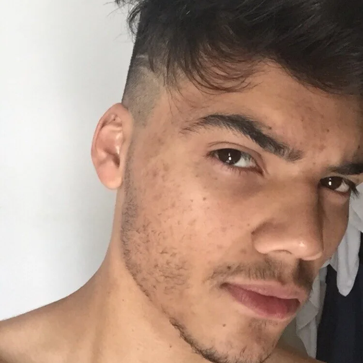 Olivervip's Offline XXX Chat