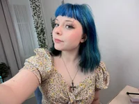 AliceMoongirl's webcam live show