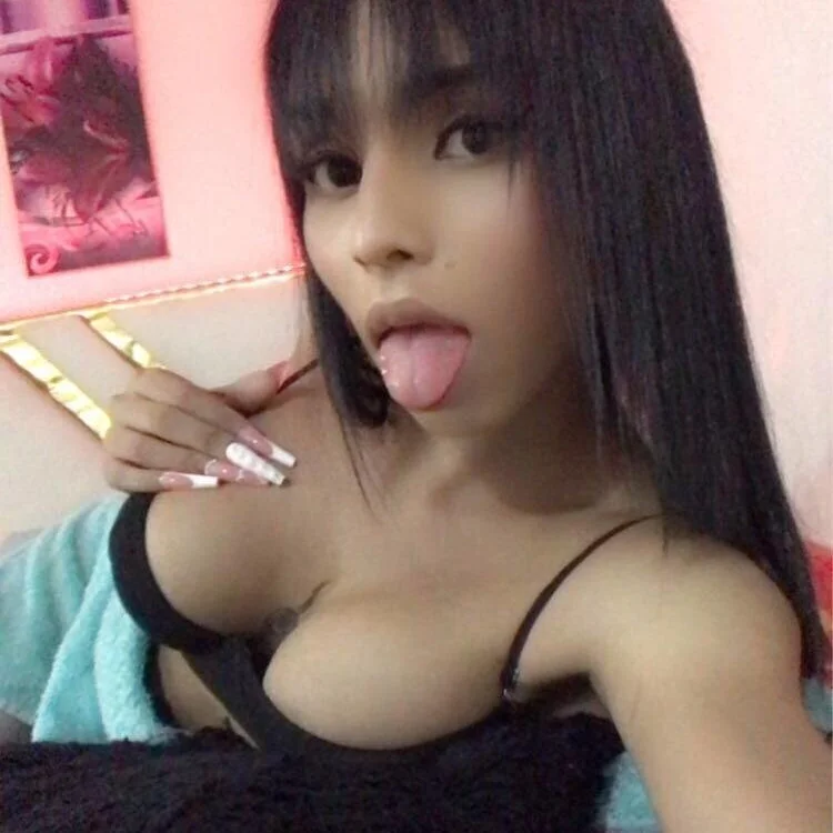 00Doll's Offline Chat Room