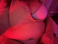 meeraxox's Offline XXX Chat