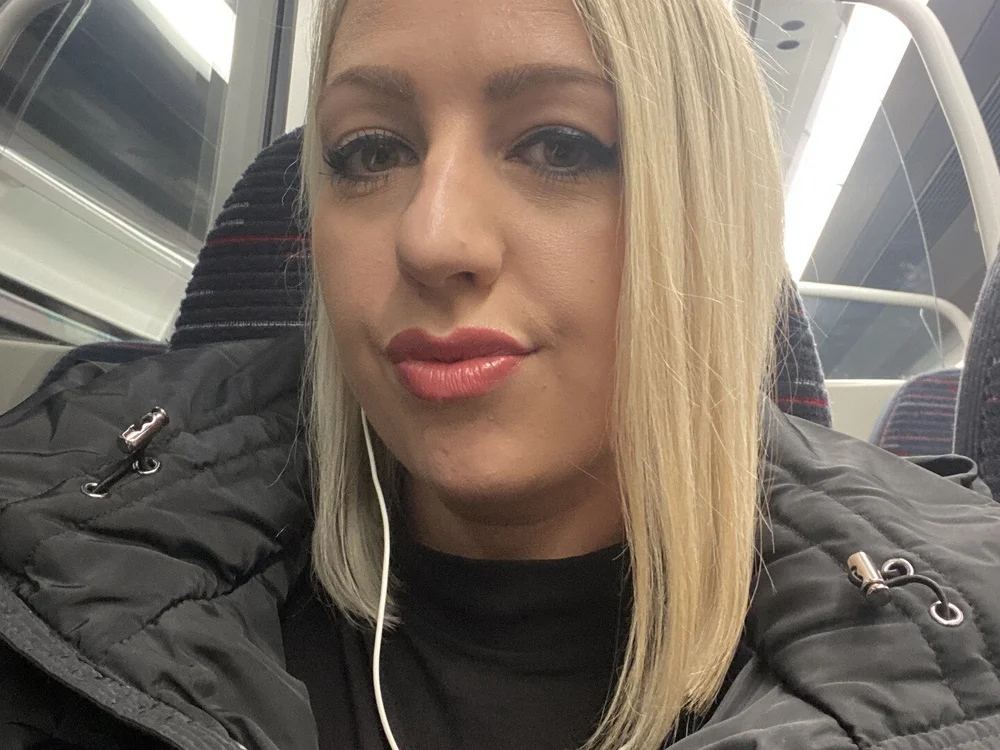 KatrinaRoseBabestation's Offline Chat Room