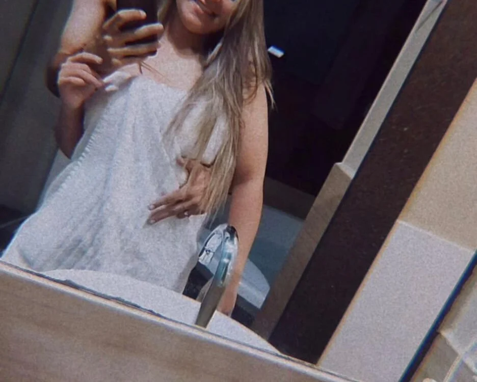 Casal_Sapekinha01 Offline XXX-chat