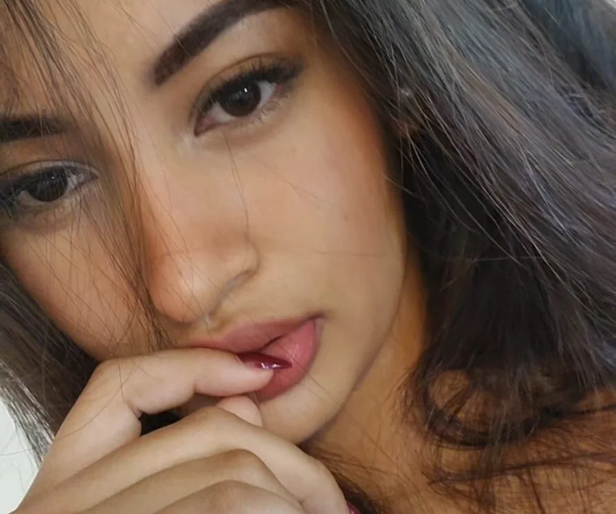 Loretahorny25's most recent online preview